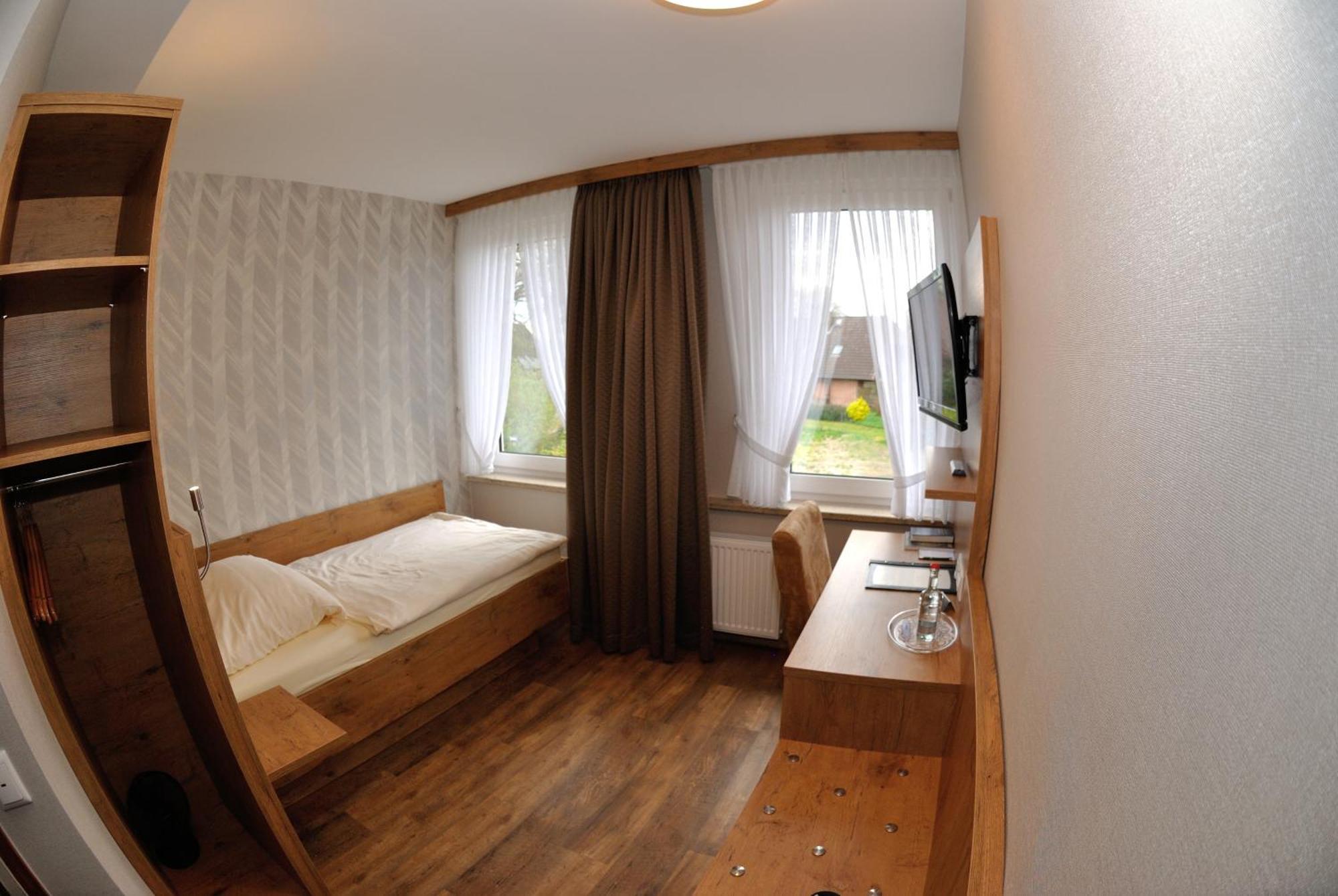 Gasthof Vossbur Toppenstedt Luaran gambar